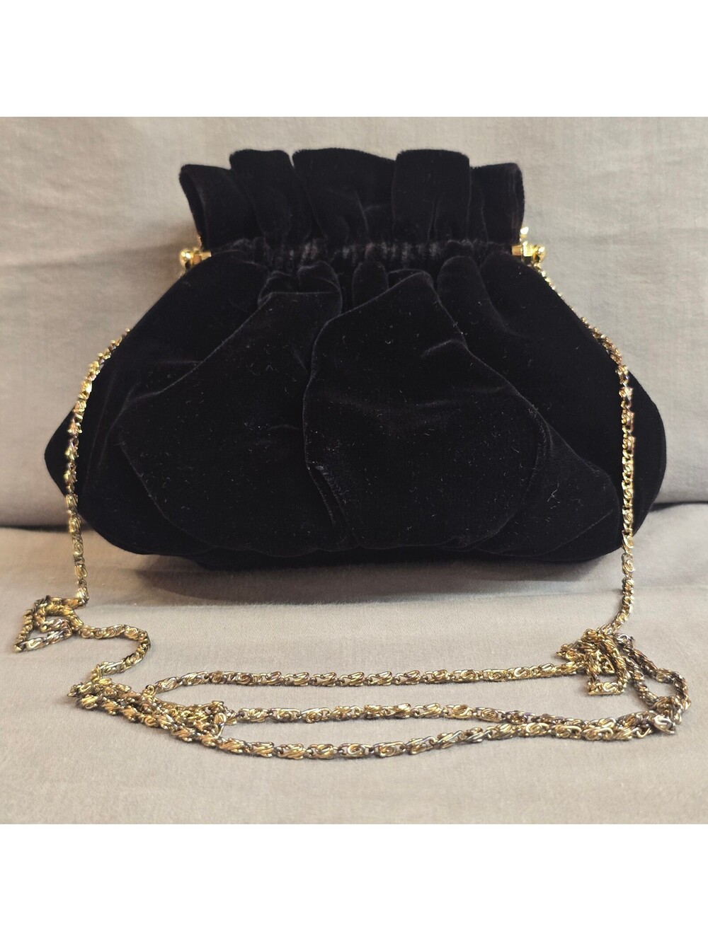 Black Velvet Clutch Bag Evening Purse Crossbody Gold Chain Clasp Vtg